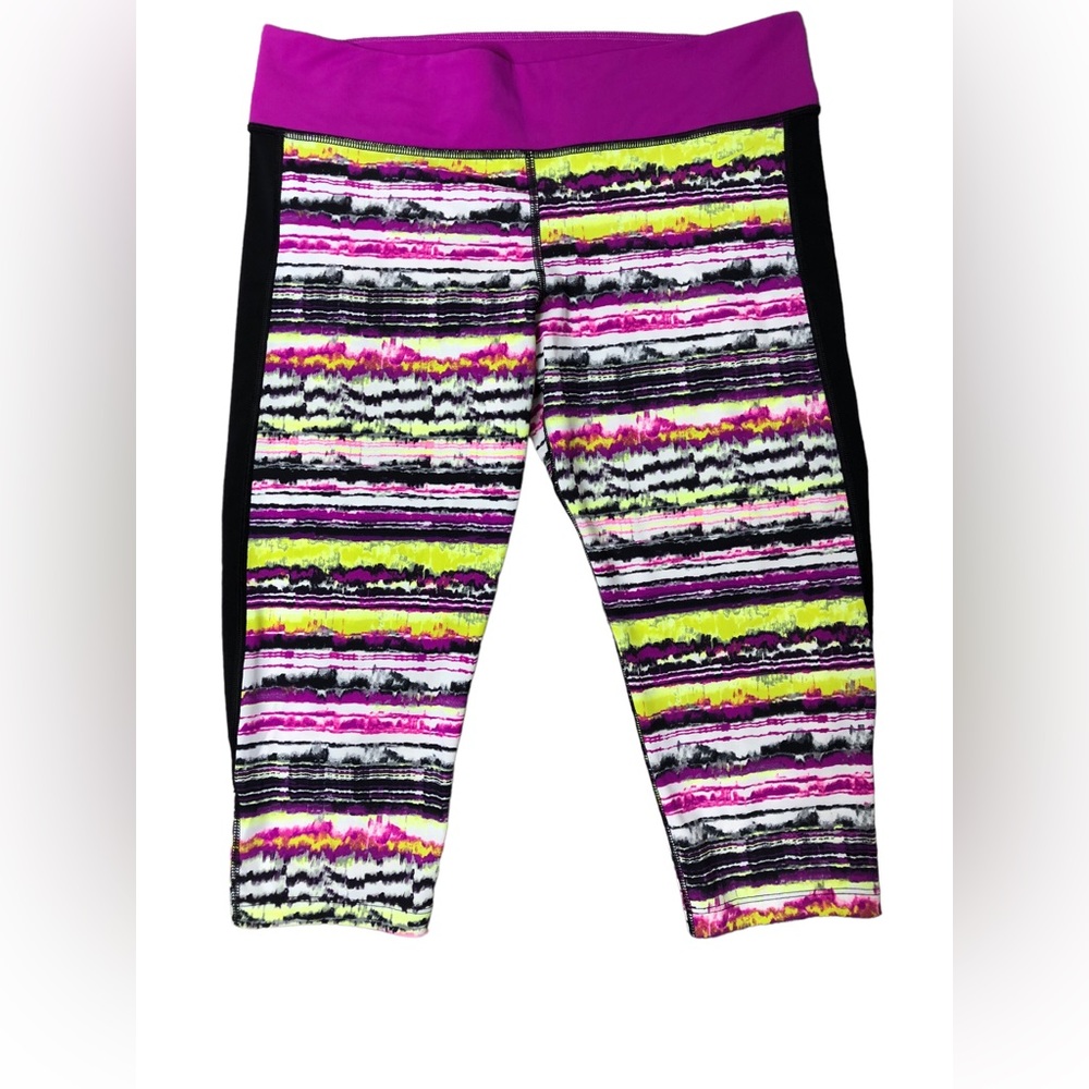 NWOT Nike Tie-Dye crop leggings multicolor Sz L